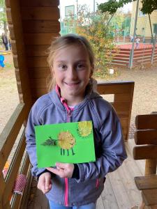 2024-Druzina-Podzimni-tvoreni-z-listu-67