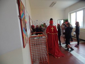 Mikulášská nadílka ve třídách (22)